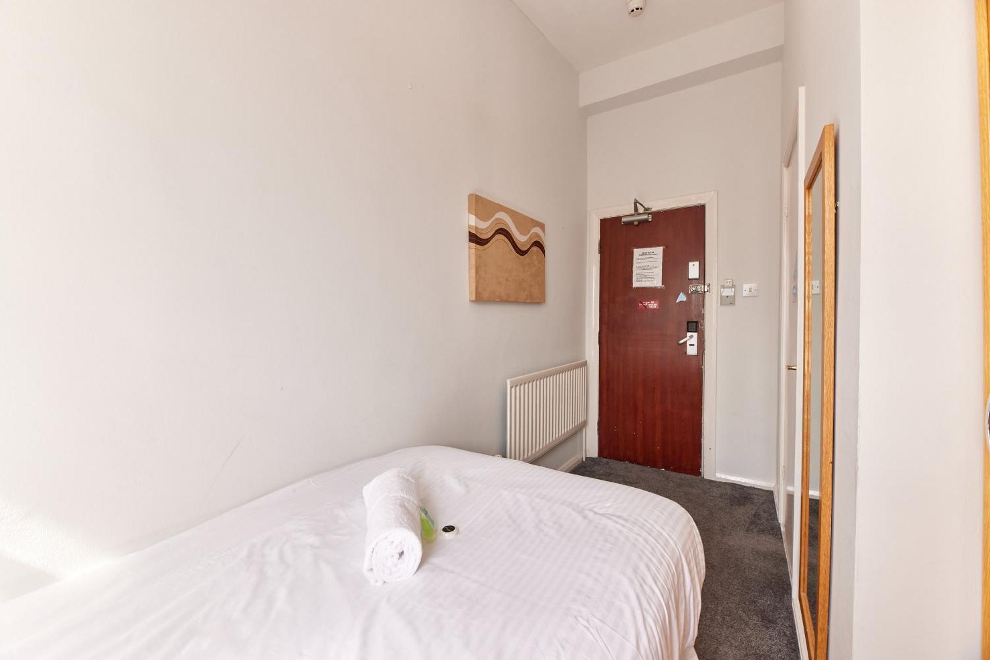 Properties Unique Dene Rooms - Single Room นิวคาสเซิล อะพอน ไทน์ ภายนอก รูปภาพ